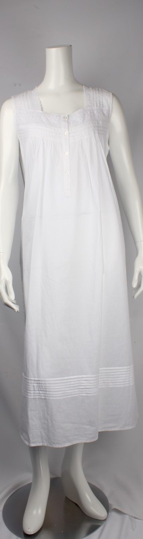Cotton  sleeveless square neck nightie. lace with tucks  Style: AL/ND252WHT image 0